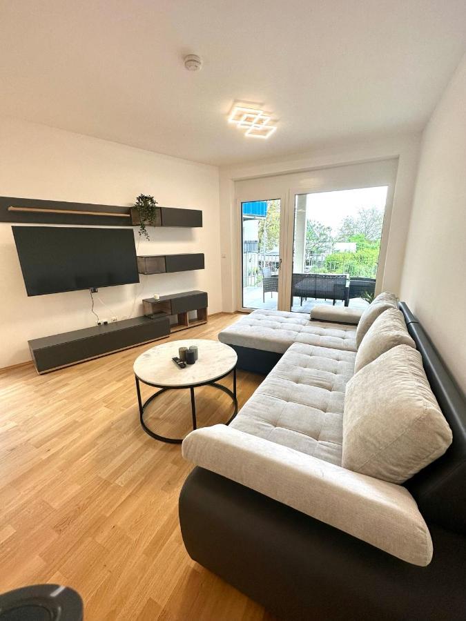 Living Kalsdorf - Selfcheckin Apartment Карлсдорф бей Грац Екстериор снимка